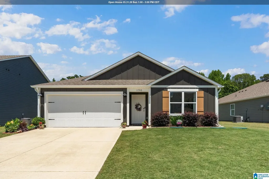 1755 Dixon Circle Mount Olive AL 35117