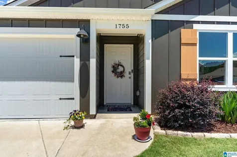 1755 Dixon Circle Mount Olive AL 35117