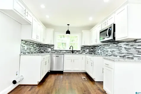 1545 32nd Street Birmingham AL 35218