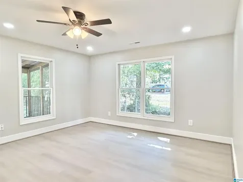 121 W Crest Road Bessemer AL 35023