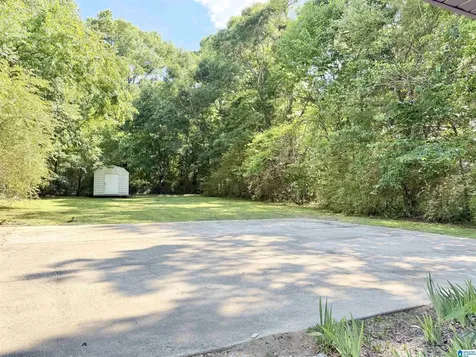 121 W Crest Road Bessemer AL 35023