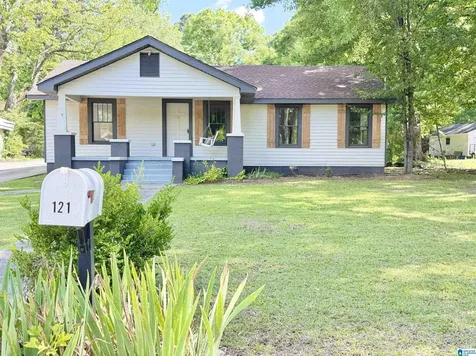 121 W Crest Road Bessemer AL 35023