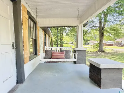 121 W Crest Road Bessemer AL 35023