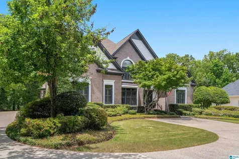 5072 Greystone Way Hoover AL 35242