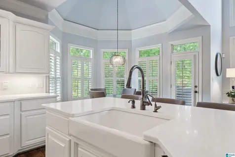 5072 Greystone Way Hoover AL 35242