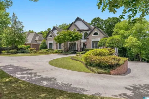 5072 Greystone Way Hoover AL 35242