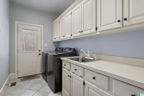 5072 Greystone Way Hoover AL 35242