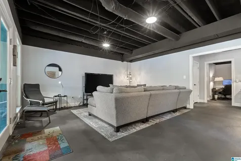 5072 Greystone Way Hoover AL 35242