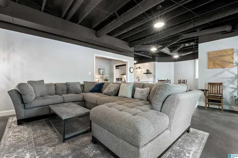 5072 Greystone Way Hoover AL 35242