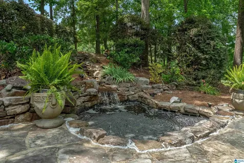 5072 Greystone Way Hoover AL 35242