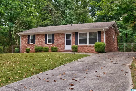 1319 Dogwood Road Adamsville AL 35005