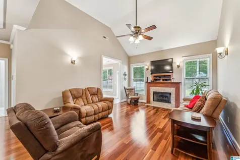 84 N Creek Drive Sylacauga AL 35150