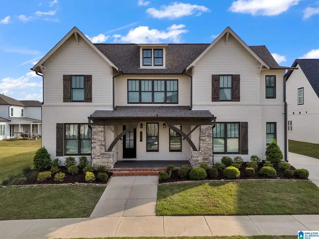 1960 Janeway Pass Hoover AL 35244