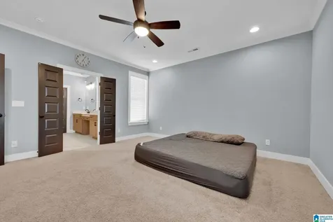 1960 Janeway Pass Hoover AL 35244