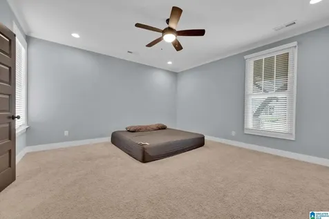 1960 Janeway Pass Hoover AL 35244