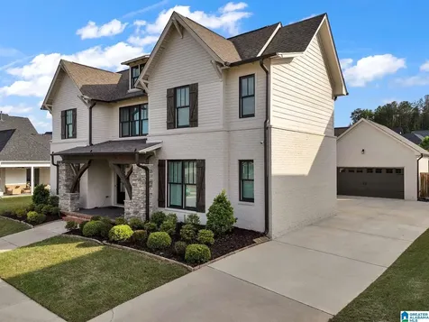 1960 Janeway Pass Hoover AL 35244