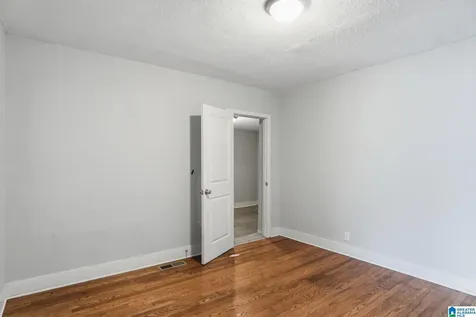 1331 43rd Street Birmingham AL 35208