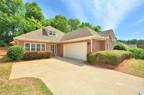 4532 Guilford Circle Hoover AL 35242
