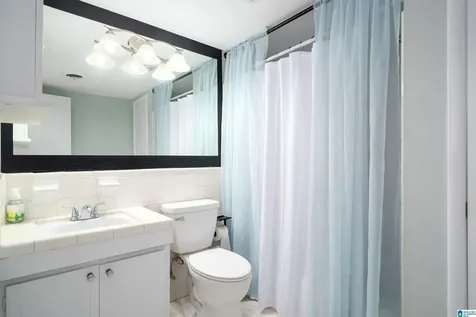 57 Hanover Circle Birmingham AL 35205