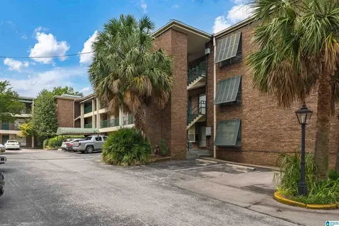 57 Hanover Circle Birmingham AL 35205