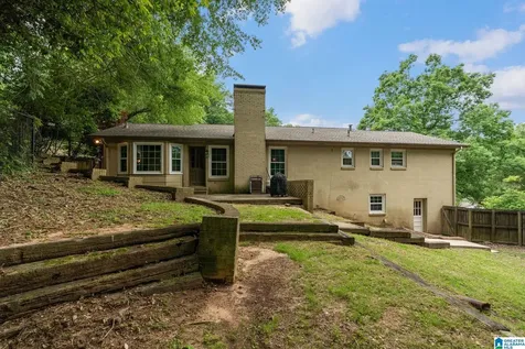 965 Mountain Oaks Drive Hoover AL 35226