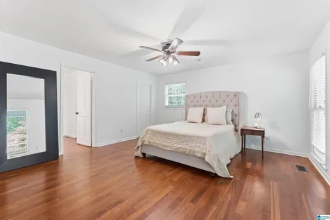 100 King Valley Lane Chelsea AL 35043