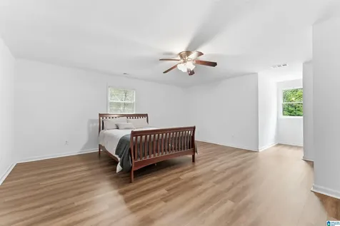 100 King Valley Lane Chelsea AL 35043