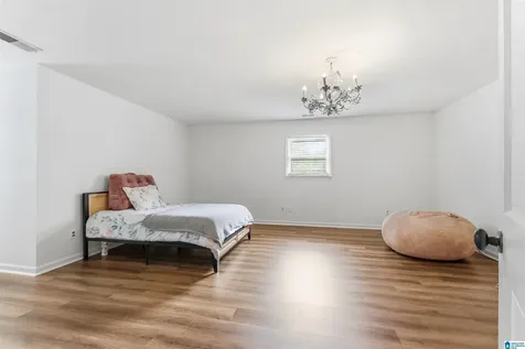 100 King Valley Lane Chelsea AL 35043