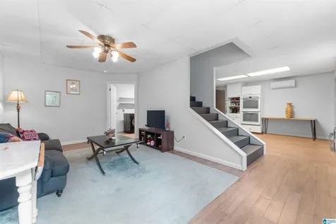 100 King Valley Lane Chelsea AL 35043
