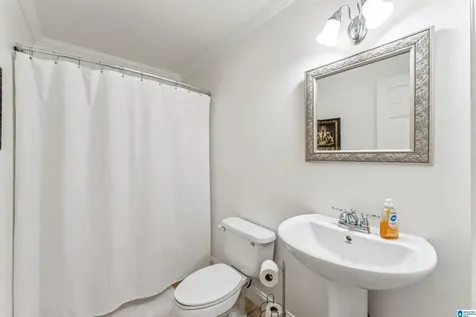 21 Nora Lane Sylacauga AL 35151