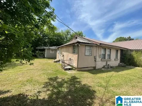 129 Jerry Coleman Street Fairfield AL 35064