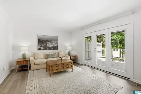 831 Vestavia Villa Court Vestavia Hills AL 35226