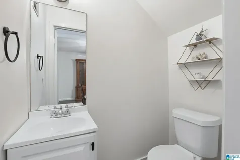 831 Vestavia Villa Court Vestavia Hills AL 35226