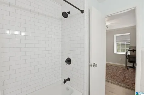 831 Vestavia Villa Court Vestavia Hills AL 35226