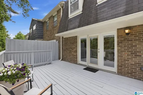 831 Vestavia Villa Court Vestavia Hills AL 35226