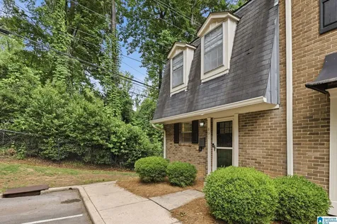 831 Vestavia Villa Court Vestavia Hills AL 35226