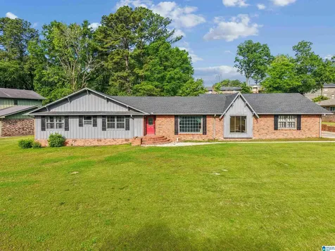 732 Milgray Lane Bessemer AL 35022