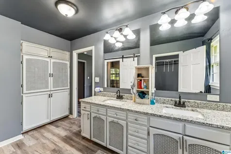 732 Milgray Lane Bessemer AL 35022