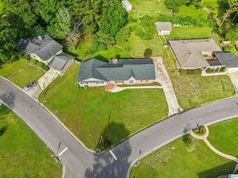 732 Milgray Lane Bessemer AL 35022