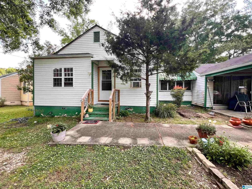 546 Charleston Drive Bessemer AL 35020