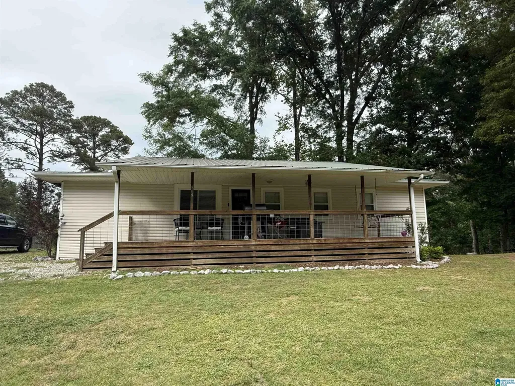 909 Buddy Vines Camp Road Bessemer AL 35023