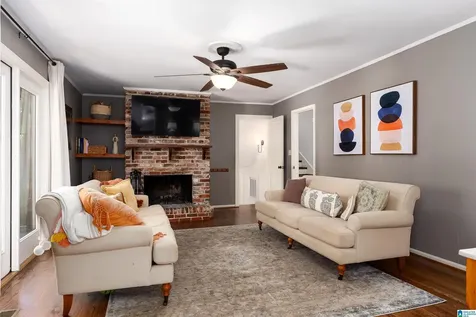 2300 Crossgate Trail Vestavia Hills AL 35243