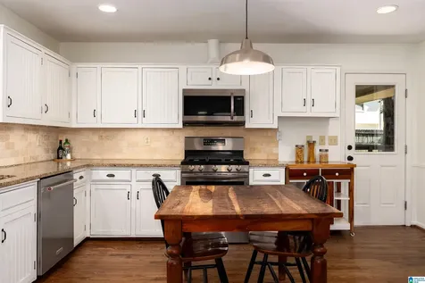 2300 Crossgate Trail Vestavia Hills AL 35243