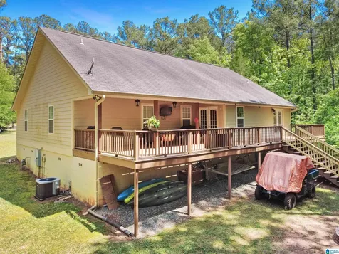 593 Wysteria Lane Sylacauga AL 35151