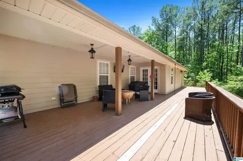 593 Wysteria Lane Sylacauga AL 35151