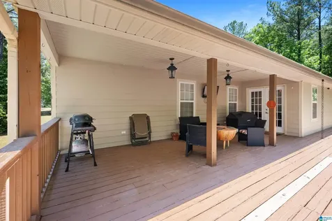 593 Wysteria Lane Sylacauga AL 35151