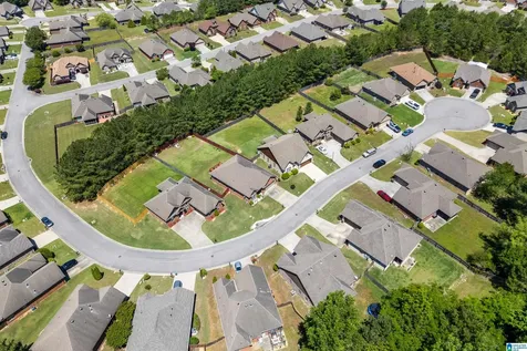422 Summit Way Fultondale AL 35068