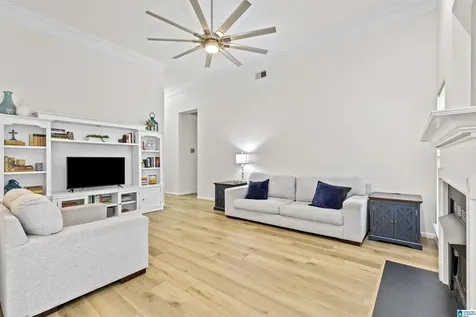 422 Summit Way Fultondale AL 35068