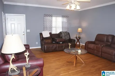 3965 Black Hawk Drive Bessemer AL 35022
