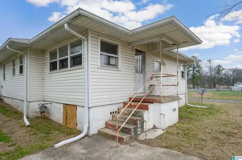 2017 29th Avenue Bessemer AL 35023